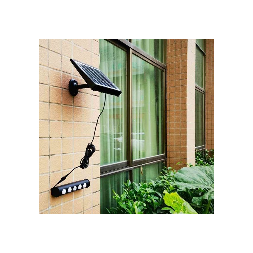 LED Saules enerģijas sienas lampa ar sensoru LED/8W/3,7V 4000 mAh 4000K IP65