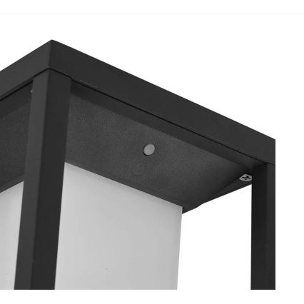 LED Saules enerģijas sienas lampa ar sensoru SAMSUNG CHIP LED/2W/3,7V IP65 2600 mAh