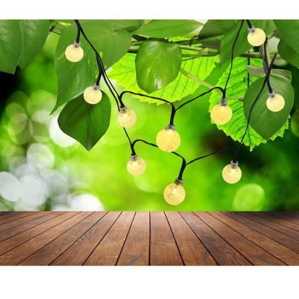 LED Saules enerģijas virtene 30xLED/8 funkcijas 300 mAh 4,9m IP44 silti balta