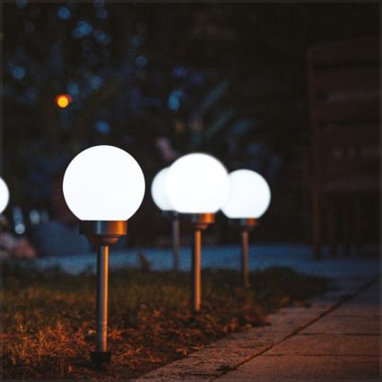 LED saules lampa ar sensoru SPHERE LED/1,2V 4000K IP44 200 mAh Ø 20 cm