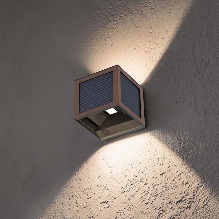 LED saules sienas gaismeklis ar sensoru LED/9W/3,7V 3000/4000/6000K IP65 2600 mAh brūns
