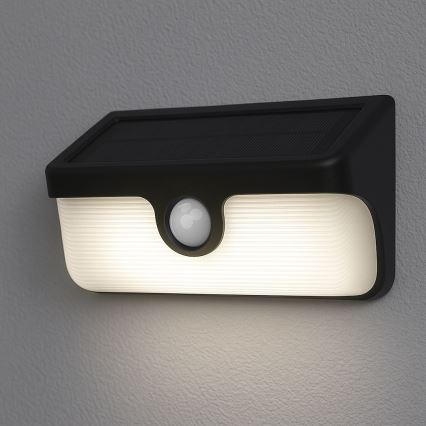 LED saules sienas gaismeklis ar sensoru LINK LED/5W/3,7V 2000 mAh IP65 melns
