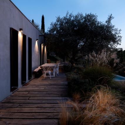 LED saules sienas gaismeklis QUERK LED/1,2V 3000/4000K IP54 800 mAh