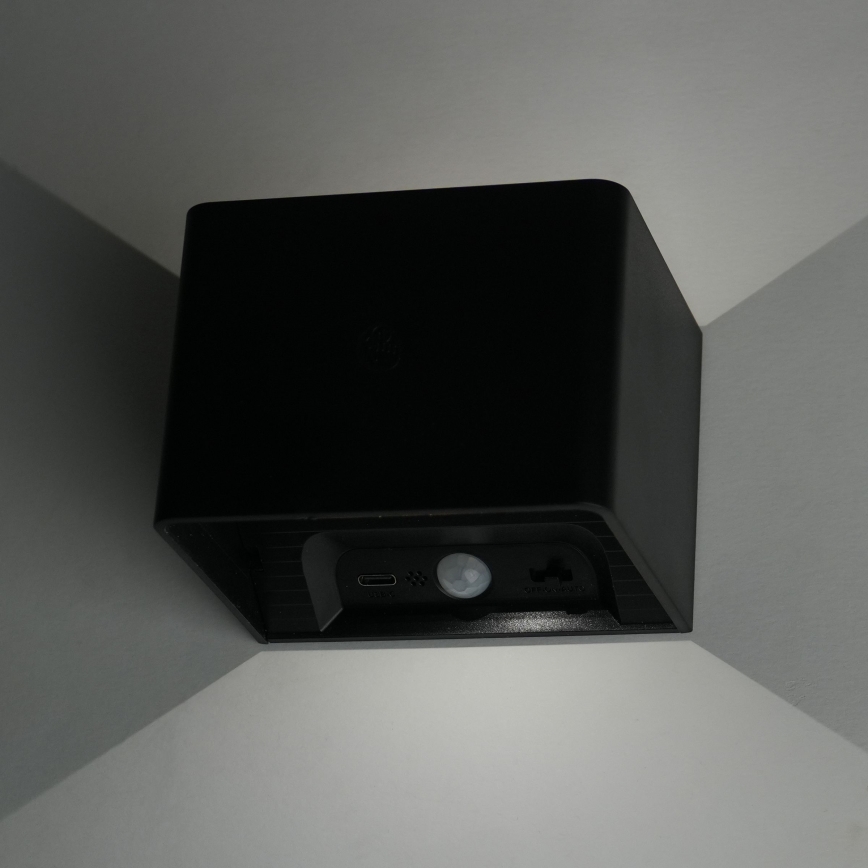 LED Aptumšojama sienas skārienvadāma lampa ar sensoru MIRI LED/2,5W/3,7V 3000/4000/6400K 4000 mAh melna