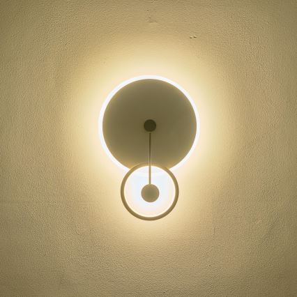 LED Sienas lampa LED/15W/230V 3000K