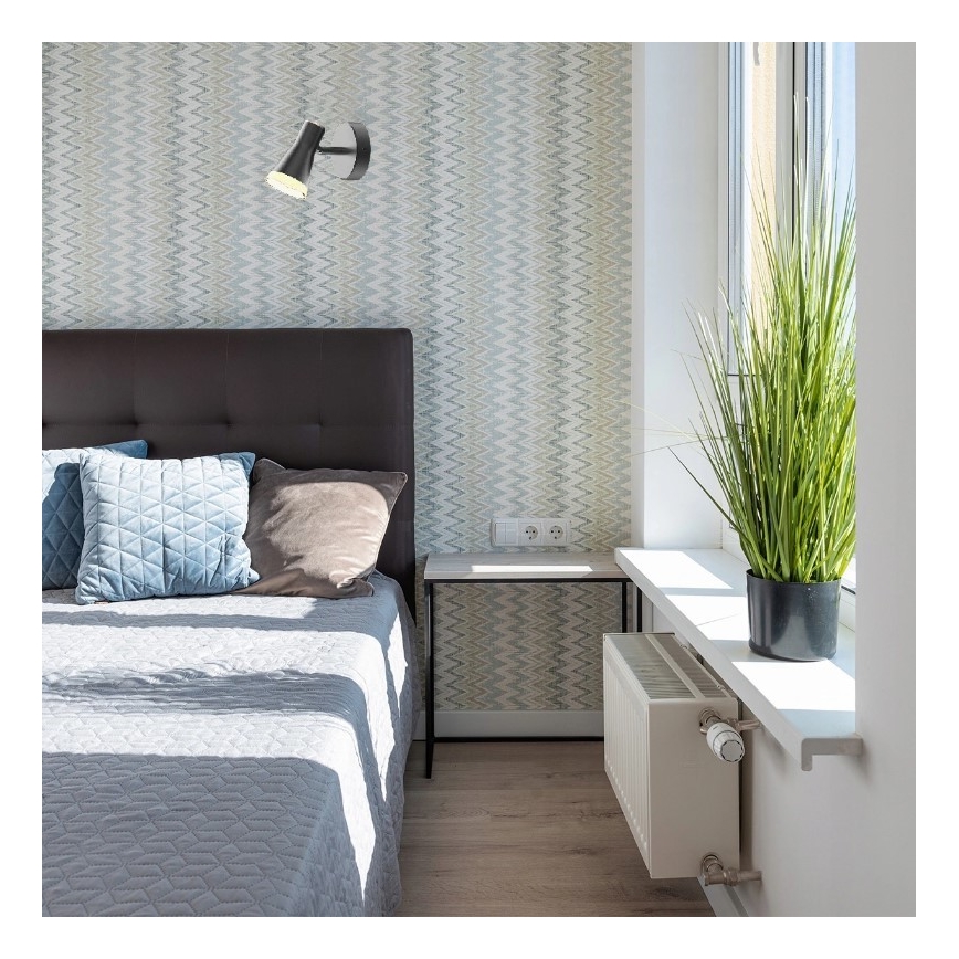 LED Sienas starmetis BERG LED/4,2W/230V melns