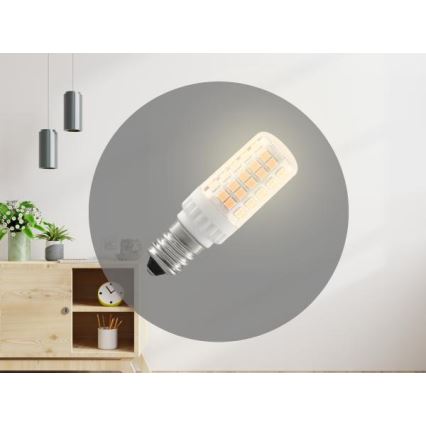 LED Spuldze E14/4,5W/230V 2800K