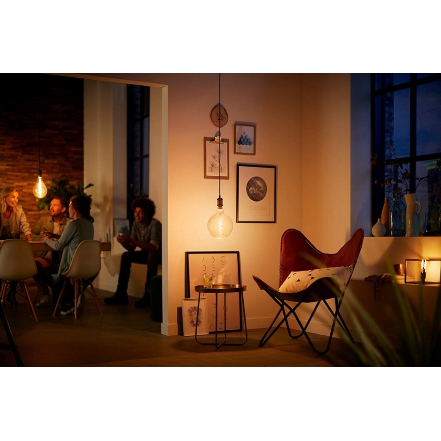 LED spuldze Philips E27/5W/230V 2000K - VINTAGE