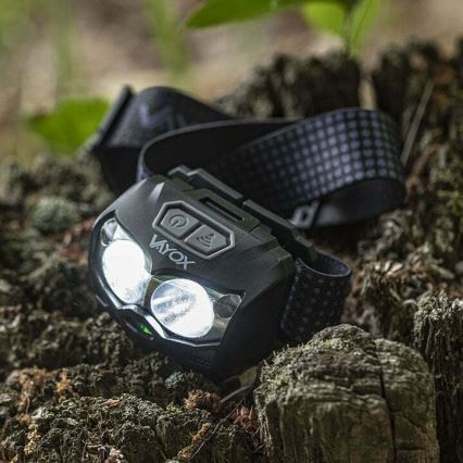 LED Aptumšojama uzlādējams galvas lampa ar sensoru un sarkana lampa 2xLED/5W/5V/3xAAA IP65 500 spīdīgs 1200 mAh