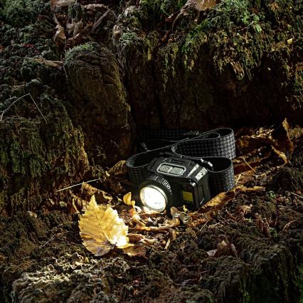 LED Aptumšojama uzlādējams galvas lampa ar sensoru un sarkana lampa LED/6W/5V/3xAAA IP44 500 spīdīgs 1200 mAh