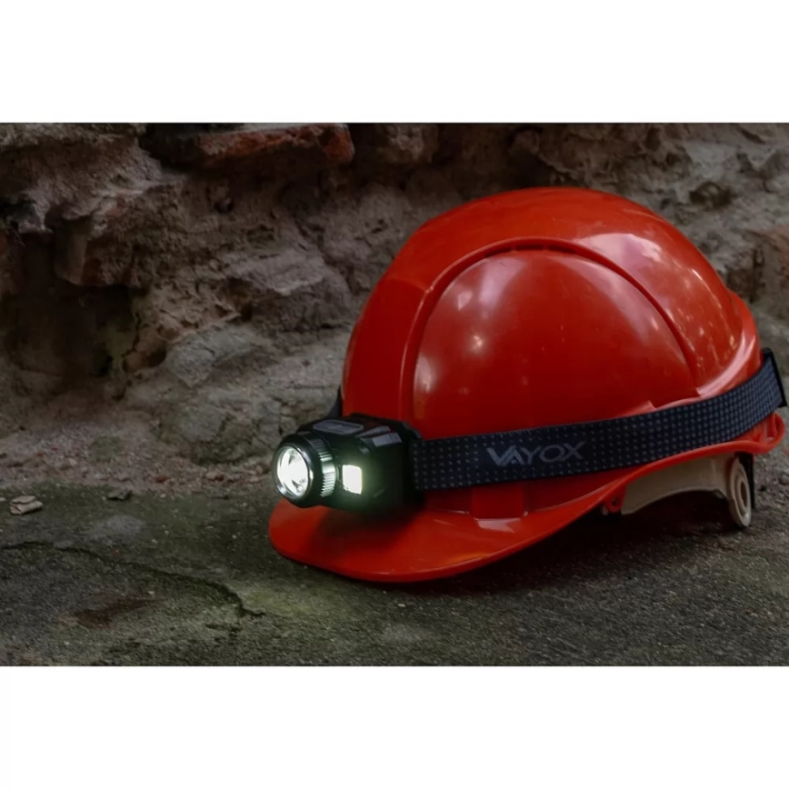 LED Aptumšojama uzlādējams galvas lampa ar sensoru un sarkana lampa LED/6W/5V/3xAAA IP44 500 spīdīgs 1200 mAh