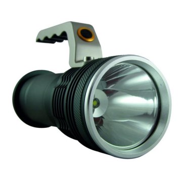 LED Uzlādējams lukturis CREE XPE T6 LED/3,7V 4600 mAh