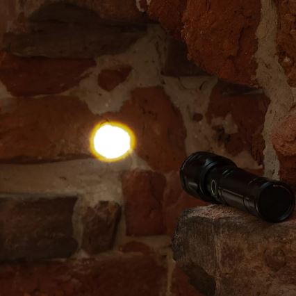 LED Aptumšojams uzlādējams lukturītis ar lādētājakumulatoru funkcija LED/30W/5V IPX5 1060 spīdīgs 5000 mAh