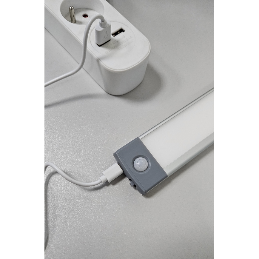 LED Uzlādējams mēbeļu apgaismojums ar sensoru LED/2,5W/5V USB 800 mAh 4200K 32,5 cm