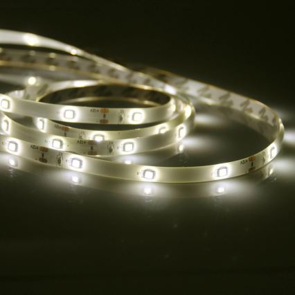LED vannas istabas josla 5m 8,5W /12V IP44 3000K