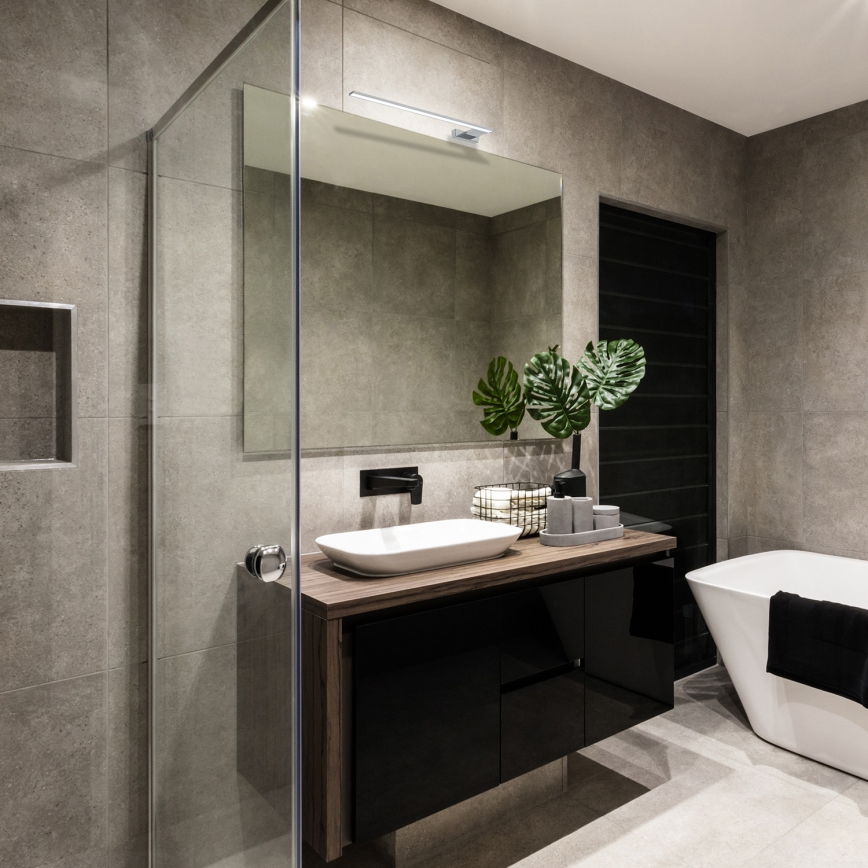 LED vannas istabas sienas gaismeklis SHINE LED/11W/230V 45 cm IP44 spīdīgs hroms