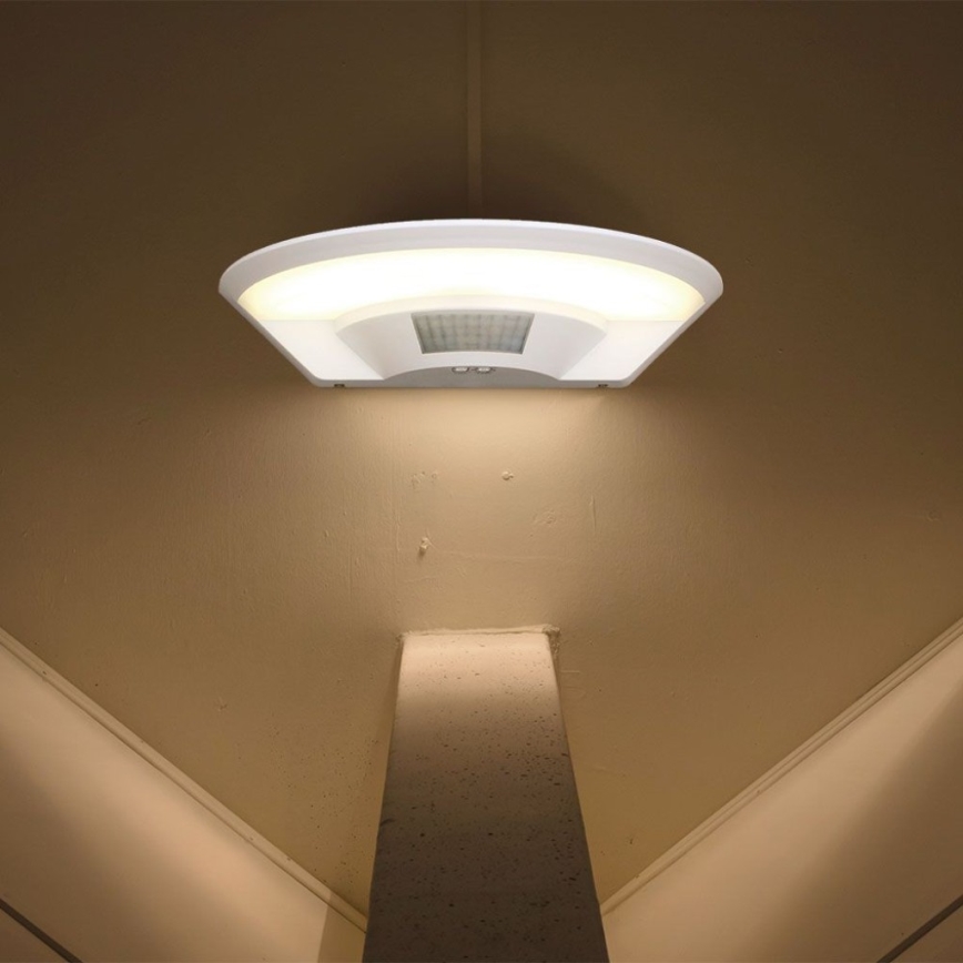LED Vannas istabas sienas lampa ar sensoru SAMSUNG CHIP LED/10W/230V 4000K IP54 balta