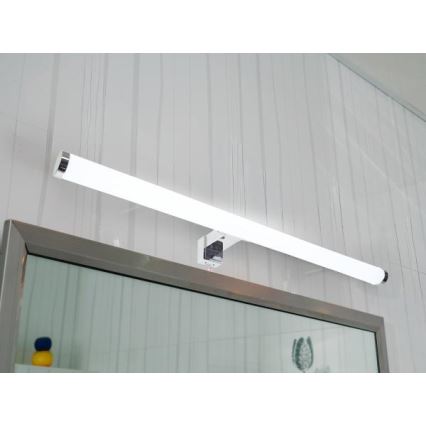 LED vannas istabas spoguļa apgaismojums LED/12W/230V 59,5 cm IP44 spīdīgs hroms