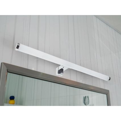 LED vannas istabas spoguļa apgaismojums LED/12W/230V 59,5 cm IP44 spīdīgs hroms