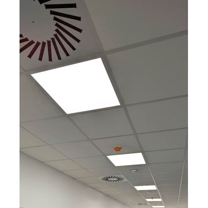 LED ar regulējamu spilgtumu vannas istabas iebūvējams griestu panelis STELLA LED/28/32/36/40W/230V 59,5x59,5 cm CRI 90 IP44 balts