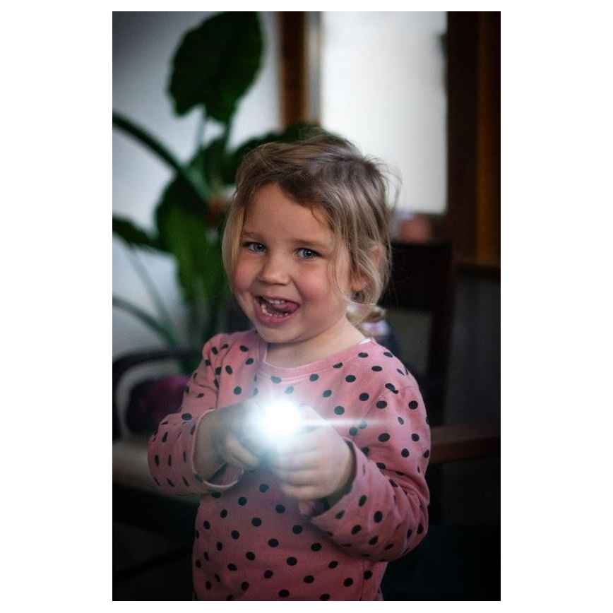 Ledlenser KIDBEAM4 RAINBOW - regulējams LED bērnu lukturītis, 2x AAA, IP44, violets