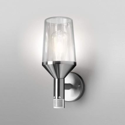 Ledvance - Āra sienas lamp ar sensoru CALICE 1xE27/60W/230V IP44