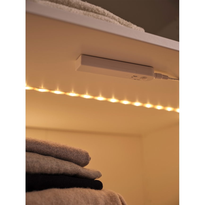 Ledvance - LED lente ar kustības sensoru FLEX 2m LED/3,6W/4xAA