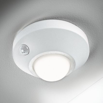 Ledvance - LED Orientēšanās lampa ar sensoru NIGHTLUX LED/1,7W/3xAA 4000K