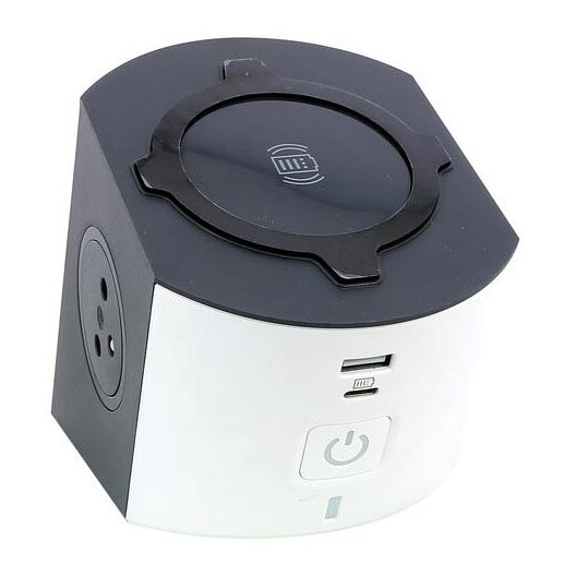 Legrand 049412 - Kontaktligzdas sadalītājs ar slēdzi 2Z Tips E + USB-A + USB-C un bezvadu uzlāde 10W 2m balta