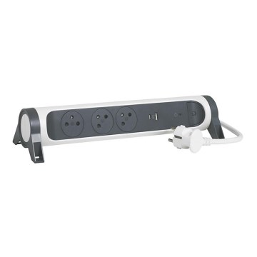 Legrand 049416 - Pagarinātāja vads ar slēdzi 3Z Tips E + USB-A + USB-C 1,5m