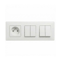Legrand - 2x Dubultais sērijas slēdzis nr. 5 un sadzīves kontaktligzda ar rāmi NILOE STEP 250V balta