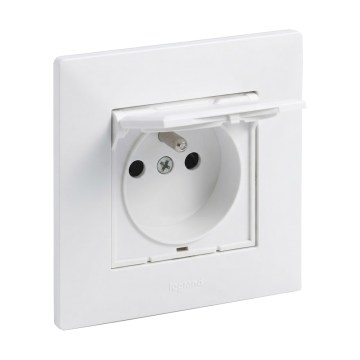 Legrand - Āra mājas kontaktligzda ar rāmi NILOE STEP 250V IP44 balta