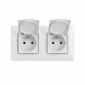 Legrand - Divkārša āra mājas kontaktligzda ar rāmi NILOE 250V IP44 balta