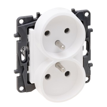 Legrand - Dubultā mājas kontaktligzda bez rāmja NILOE STEP 250V balta