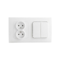 Legrand - Dubultā mājas kontaktligzda un dubultais sērijveida slēdzis Nr. 5 ar rāmi NILOE STEP 250V, balts