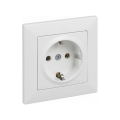 Legrand - Mājas kontaktligzda SCHUKO ar rāmi SUNO 250V balta