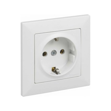 Legrand - Mājas kontaktligzda SCHUKO ar rāmi SUNO 250V balta