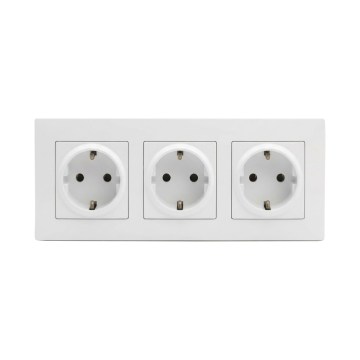 Legrand - Trīskārša mājas SCHUKO kontaktligzda ar NILOE STEP rāmi 250V balta
