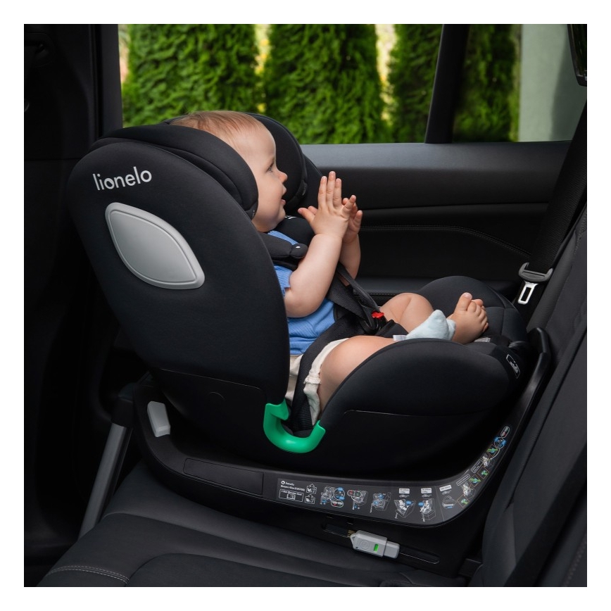 Lionelo - Rotējošs autokrēsls ar bāzi BRAAM i-Size 40-150 cm Black Carbon