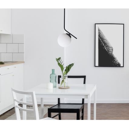 Lustra ar auklu FIRA 1xE27/60W/230V melna