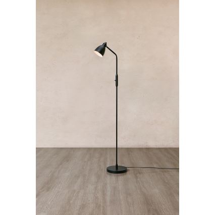 Markslöjd 108713 - Grīdas stāvlampa STORY 1xE14/40W/230V melna