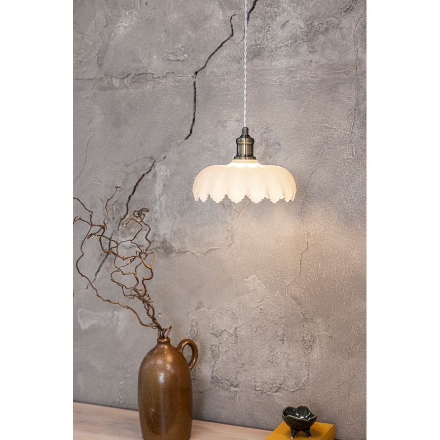 Markslöjd 108857 - Lustra ar auklu KURAGE 1xE27/40W/230V misiņš/balta