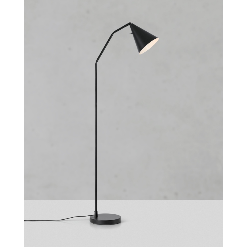 Markslöjd 108889 - LED regulējama stāvlampa FUNIL LED/4,9W/230V CRI 90 melna