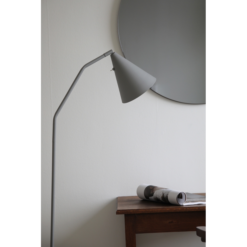 Markslöjd 108891 - Dimējama LED grīdas lampa FUNIL LED/4,9W/230V CRI 90 pelēka