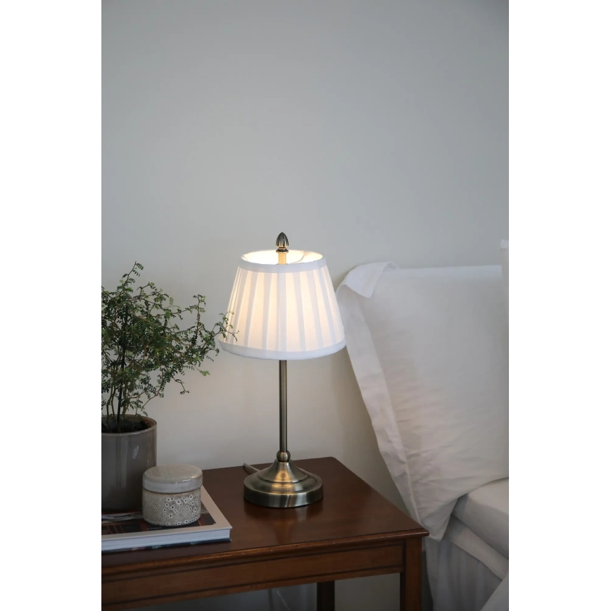 Markslöjd 108973 - Galda lampa OXFORD 1xE14/40W/230V balta/misiņš