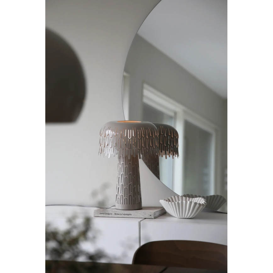 Markslöjd 109005 - Galda lampa VERBERA 1xE14/40W/230V pelēka