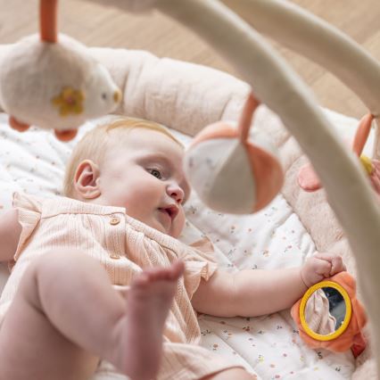 Nattou - Bērnu aktivitātes paklājiņš ar arku MILA, ZOE & LANA bēša