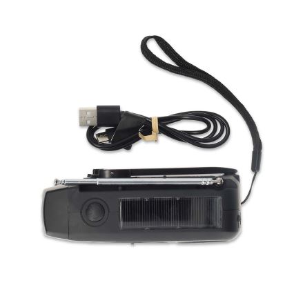 AM/FM radio ar rokas kloķi, saules paneli un 2000 mAh akumulatoru — iebūvēts LED lukturis