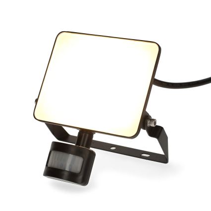Regulējams LED prožektors ar kustības sensoru SmartLife LED/20W/230V 3000-6500K IP44 Wi-Fi
