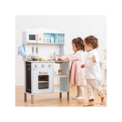New Classic Toys - Koka virtuve ar piederumiem gaiši zila
